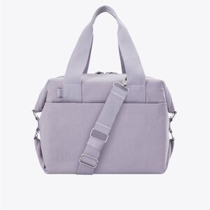 NWT Beis collapsible lunch box in lavender